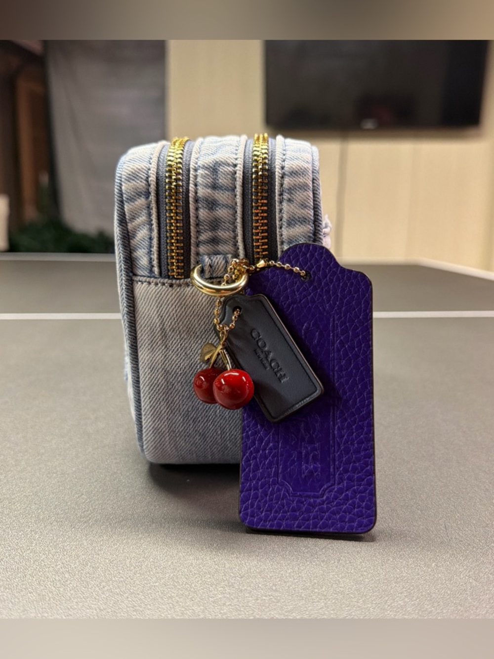 NWT Carey Crossbody BagIn Loved Denim With Charms Gold/Light Indigo - Picture 4 of 11
